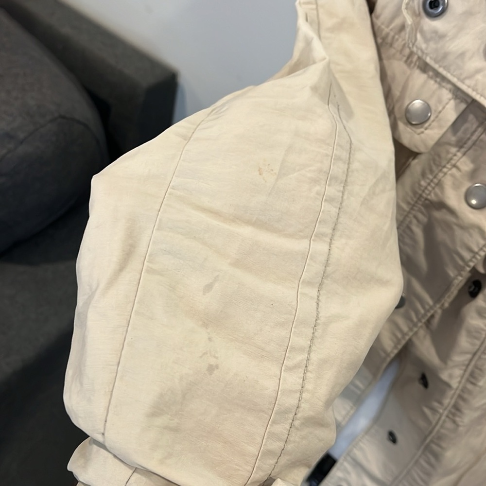 Light Columbia Jacket - Picture 4 of 6